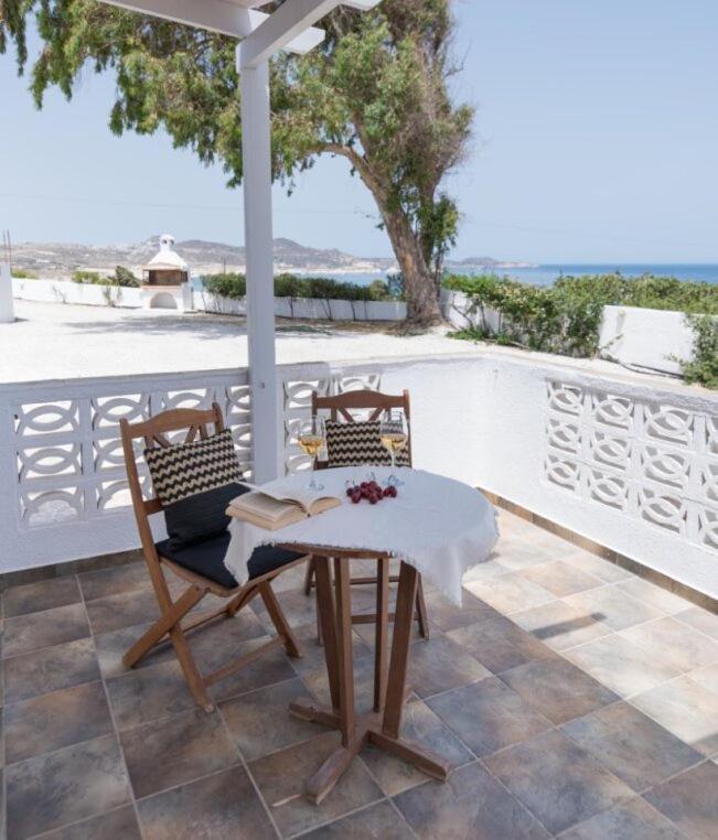 Kanelis Studios & Suites Mytakas Extérieur photo
